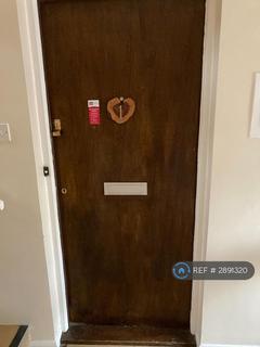 2 bedroom flat to rent, Park Lane, Chippenham, SN15