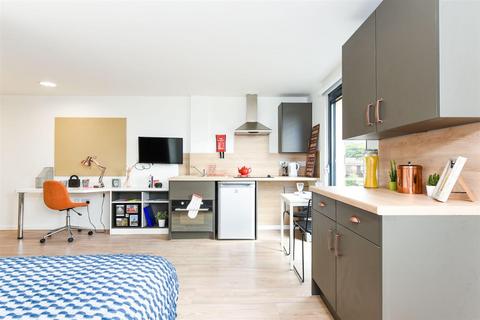 Studio to rent, Wharf View, Chester CH1