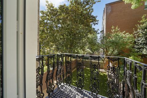 1 bedroom flat to rent, Sinclair Road, London, W14