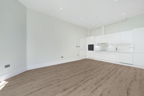 1 bedroom flat to rent, Sinclair Road, London, W14