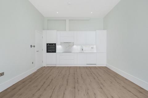 1 bedroom flat to rent, Sinclair Road, London, W14