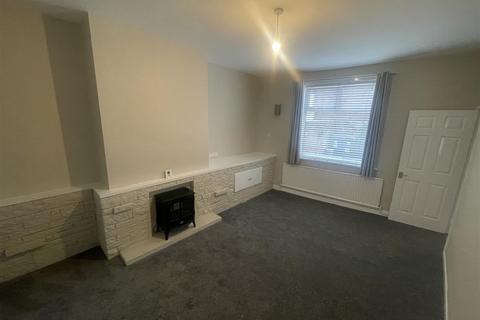 3 bedroom end of terrace house to rent, St. Marys Road, Bamber Bridge, Preston
