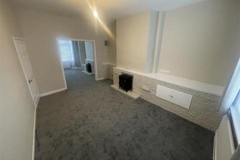 3 bedroom end of terrace house to rent, St. Marys Road, Bamber Bridge, Preston