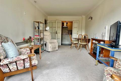 1 bedroom apartment for sale, Sea Road, Milford on Sea, Lymington, Hampshire, SO41