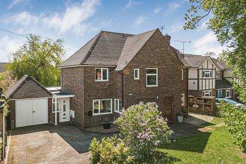4 bedroom detached house for sale, Gravel Hill, Caversham, Reading