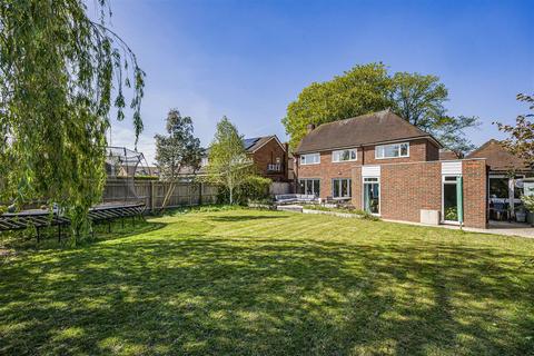 4 bedroom detached house for sale, Gravel Hill, Caversham, Reading