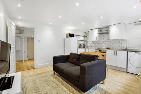 undefined, Allen Road, London, N16