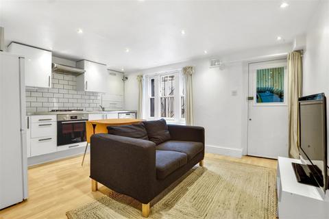 undefined, Allen Road, London, N16