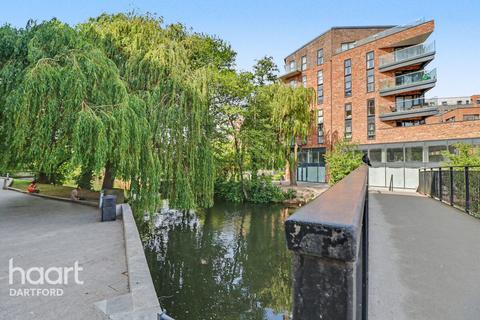 2 bedroom apartment for sale, Oldfield Place, Dartford