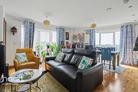 2 bedroom apartment for sale, Oldfield Place, Dartford