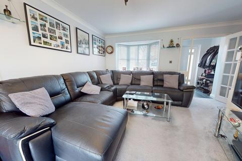 3 bedroom semi-detached house for sale, Manor House Drive, Park Farm, Ashford TN23 3LP