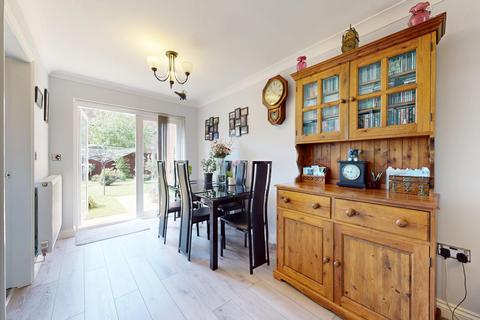 3 bedroom semi-detached house for sale, Manor House Drive, Park Farm, Ashford TN23 3LP