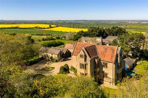 6 bedroom detached house for sale, Milton Road, Gayton, Northamptonshire, NN7