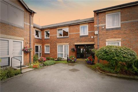 1 bedroom flat for sale, Gatley Green, CHEADLE, Cheshire, SK8