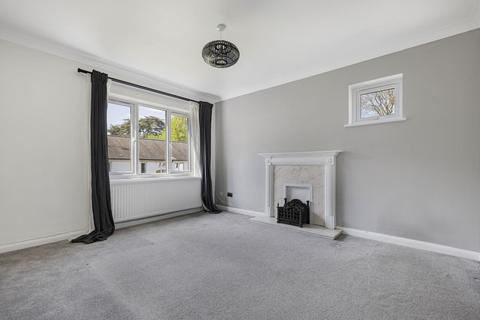 1 bedroom flat for sale, Nightingale Court, Hertford