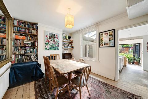 3 bedroom terraced house for sale, Babbacombe Road, Bromley