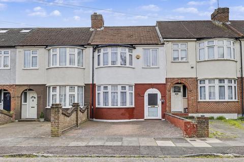 Westmoor Gardens, Enfield