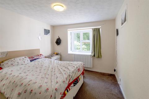 1 bedroom flat to rent, Portland Court, Stoke, Plymouth