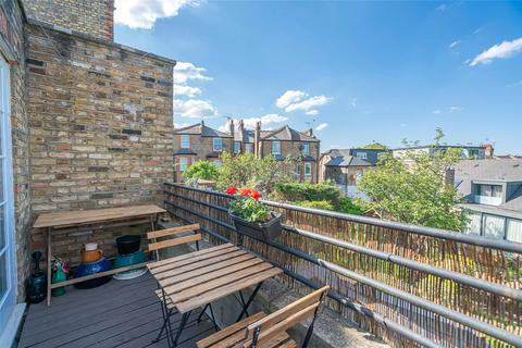 2 bedroom property for sale, Tottenham Lane, London, N8