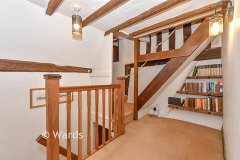 3 bedroom end of terrace house for sale, The Street, Ashford TN27