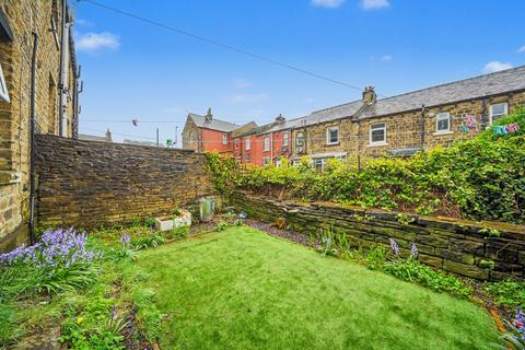 2 bedroom terraced house for sale, Victoria Street, Lindley, HD3