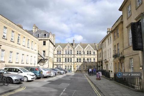 1 bedroom flat to rent, Barton Buildings, Bath, BA1