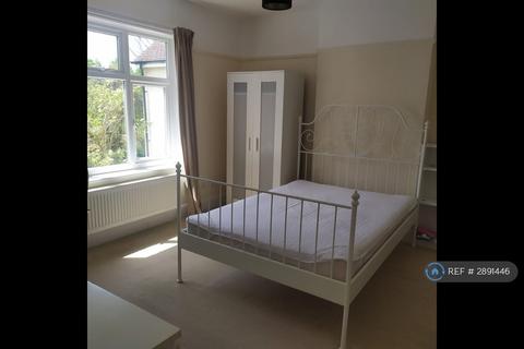 5 bedroom detached house to rent, Gilbert Road, Cambridge, CB4