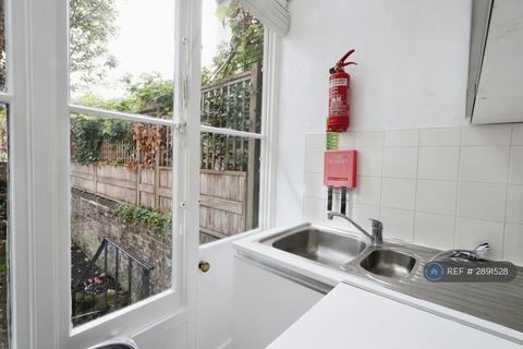 1 bedroom flat to rent, New Kings Road, London, SW6