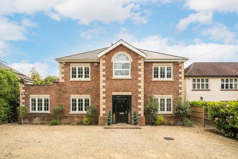 6 bedroom house to rent, The Drive, Uxbridge UB10