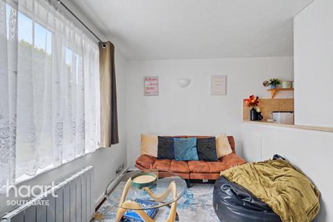 1 bedroom apartment for sale, Chasewood Avenue, Enfield