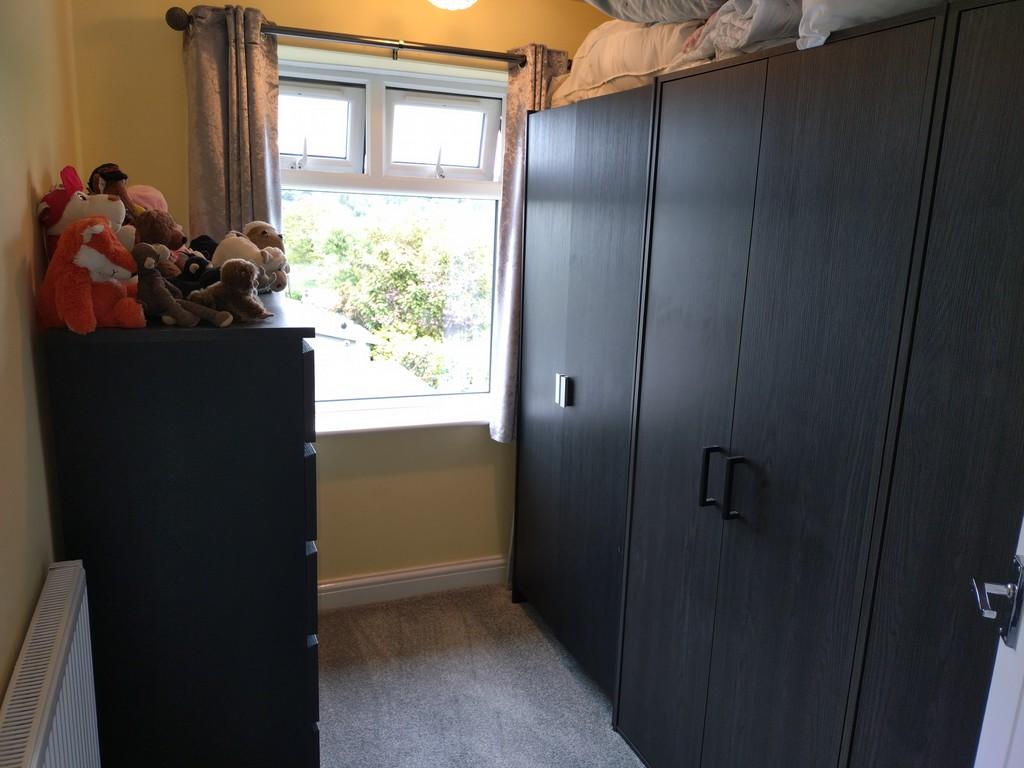 Walk-in wardrobe
