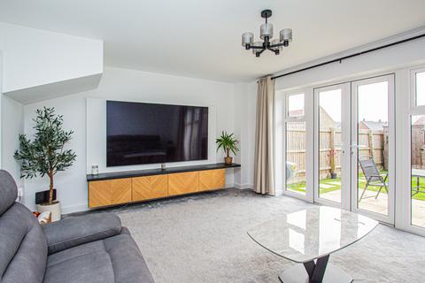 3 bedroom end of terrace house for sale, Pentelow Way, Wellingborough NN9