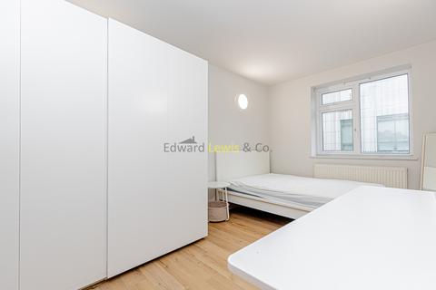 2 bedroom flat to rent, Downs Lane, London E5