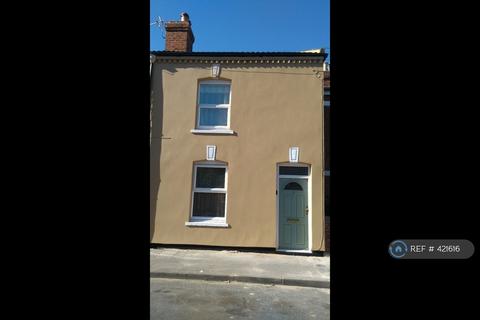 2 bedroom terraced house to rent, Sidney Street, Gloucester, GL1