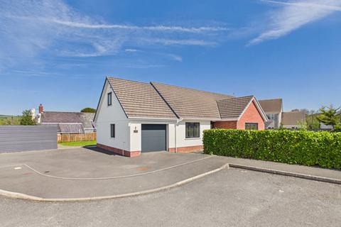 4 bedroom detached bungalow for sale, Bro Cerwyn, Llanpumsaint, Carmarthen