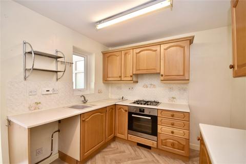 2 bedroom semi-detached house for sale, Bellingham Close, Shaw, Oldham, Greater Manchester, OL2