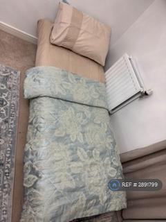 1 bedroom flat to rent, Breacher House, Barking, IG11