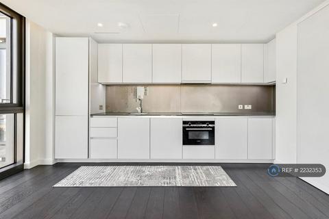 2 bedroom flat to rent, Bondway, London, SW8