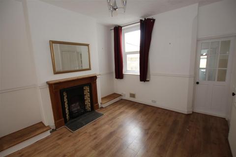 3 bedroom terraced house to rent, Seymour Street, Splott, CARDIFF