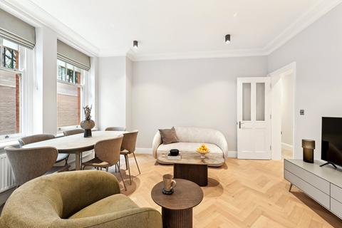 3 bedroom apartment to rent, Hamlet Gardens, King Street, W6