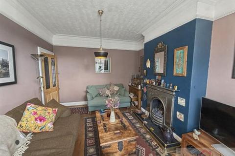 4 bedroom terraced house for sale, Osborne street, leek, staffs, ST13 6LJ
