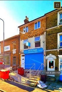 2 bedroom flat to rent, Mote Road, Maidstone, ME15