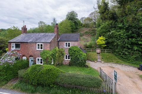 3 bedroom semi-detached house for sale, Wallerscote Road, Weaverham CW8