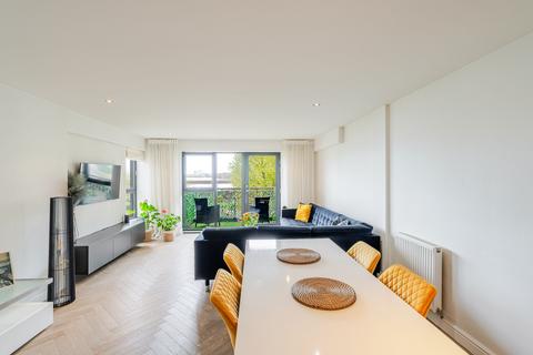 2 bedroom flat for sale, 1/1 Lochinvar Drive, Granton, Edinburgh, EH5 1GJ