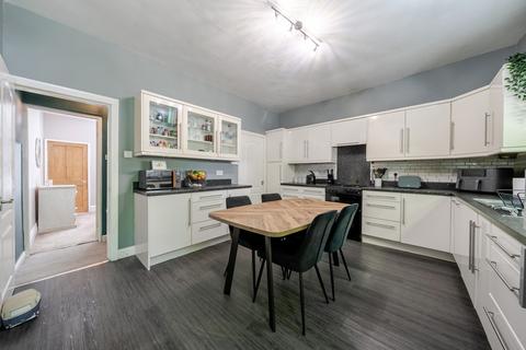4 bedroom terraced house for sale, Willow Terrace, Sowerby Bridge