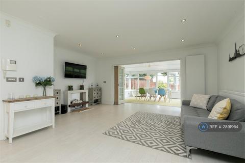 undefined, Montgomerie Mews, London, SE23