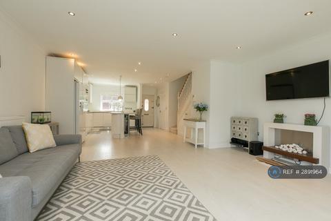 undefined, Montgomerie Mews, London, SE23