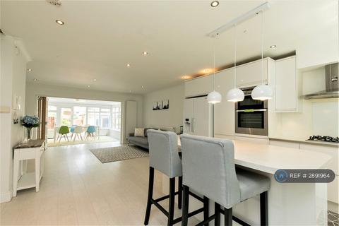undefined, Montgomerie Mews, London, SE23