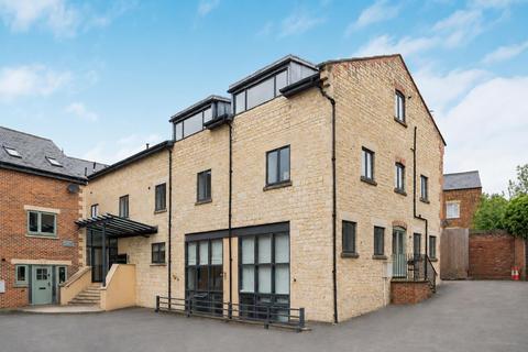 undefined, Home Orchard, Stroud GL5