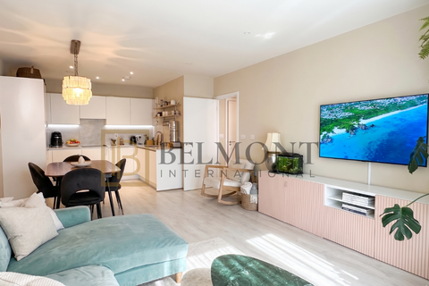 2 bedroom apartment to rent, Royal Engineers Way, London